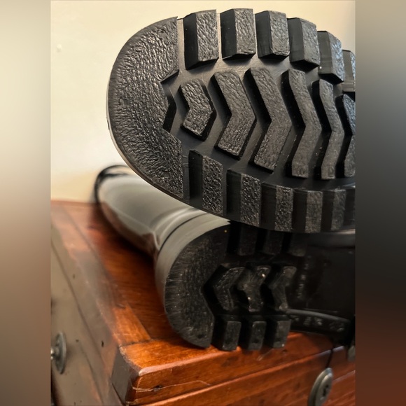 Burberry Women's Kenyon Nova Belt Rain Boots Size ( 5-35 ) Black - Picture 7 of 13